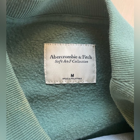 Abercrombie & Fitch Soft Green New York Sweatshirt Size Medium Soft Collection - Picture 4 of 9